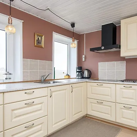 Holiday home 6 Person In Harbo Re *